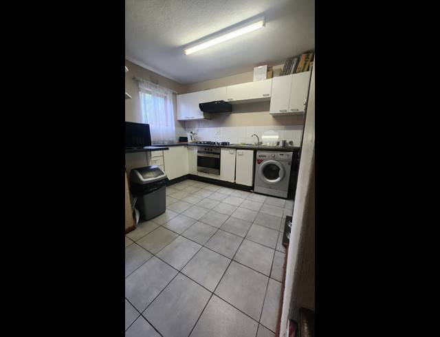 1 BEDROOM APARTMENT FOR SALE IN BLUFF
